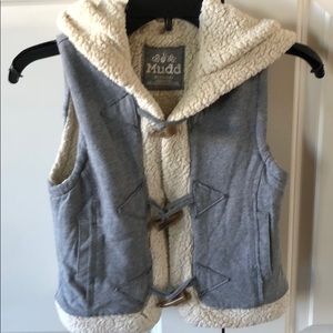 Grey mudd vest